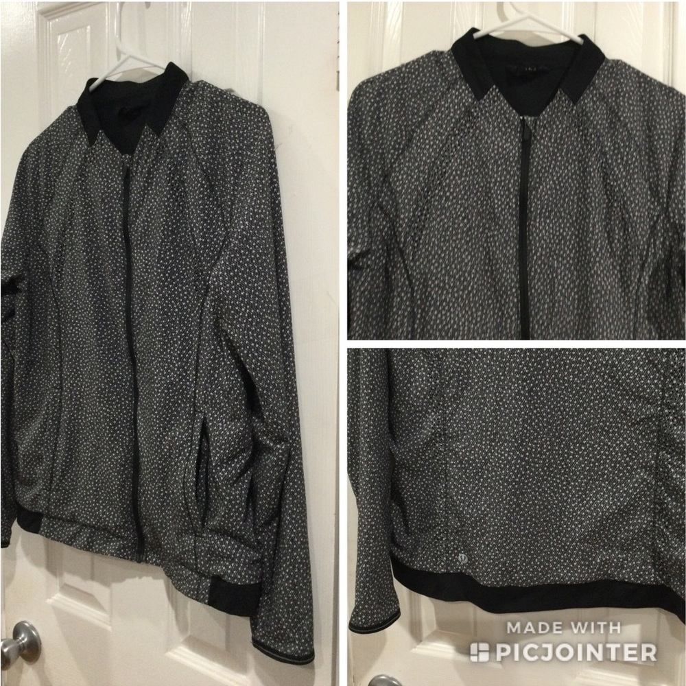 LULULEMON jacket size 8 perfect condition